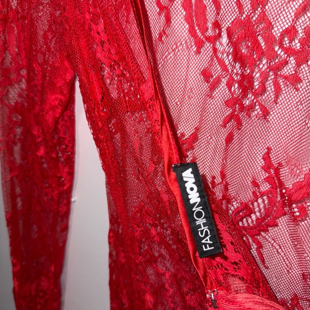 Sheer Red Lace Long-Sleeve Maxi Dress Deep V-Back By Fashion Nova Size M - Picture 5 of 7